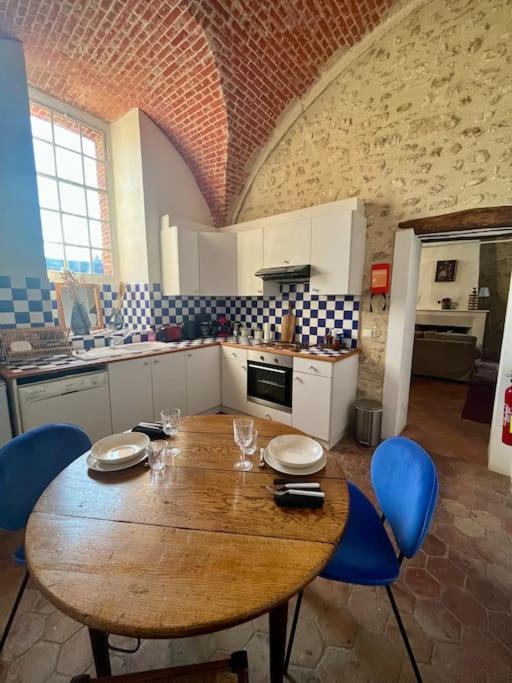 Cozy Flat In Castle Near Fontainebleau - 10 Min Apartment Fleury-en-Biere Екстериор снимка